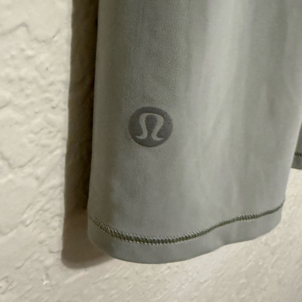 🍋 LULULEMON Sculpt Short Sleeve Shirt Pit to Pit: 22” - Picture 11 of 15